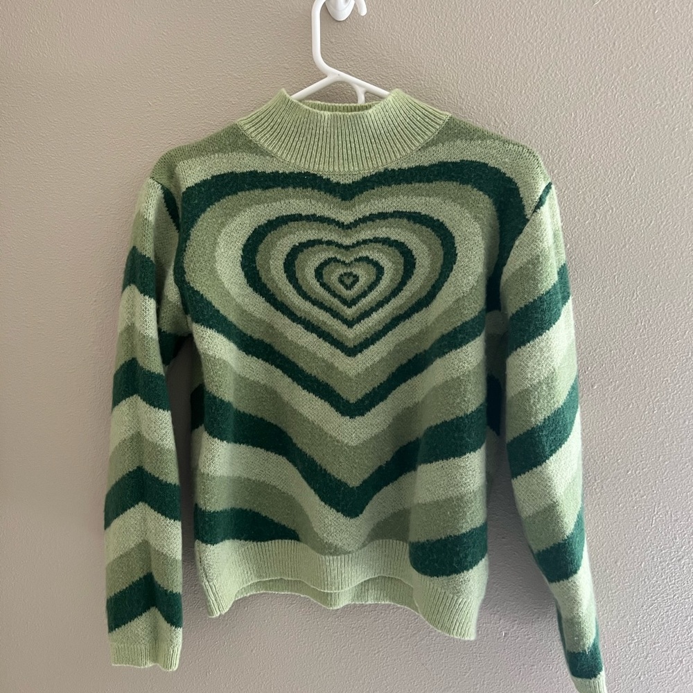 Heart knit Sweater